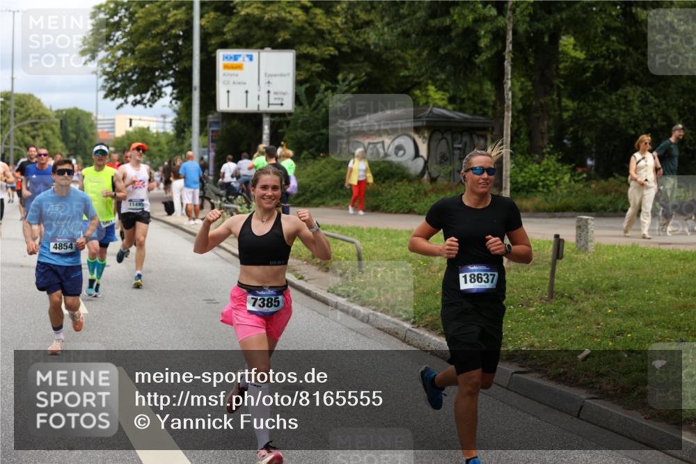 29.06.2025 - hella hamburg halbmarathon Yannick Fuchs http://msf.ph/oto/8165555 29.06.2025 10:40:16 20KM 1569, 1600, 1759, 1920, 2048, 2138, 2189, 2270, 2590, 2707, 3056, 3186, 3477, 4277, 4345, 4854, 6071, 6290, 6460, 6532, 6711, 7385, 7450, 8269, 8577, 8668, 9585, 10792, 10796, 11094, 11495, 11773, 11936, 12084, 12277, 13525, 14062, 14200, 14228, 14385, 14462, 14764, 14804, 14911, 15563, 15741, 16513, 16624, 17499, 17674, 17835, 18081, 18346, 18637, 18878 meine-sportfotos.de