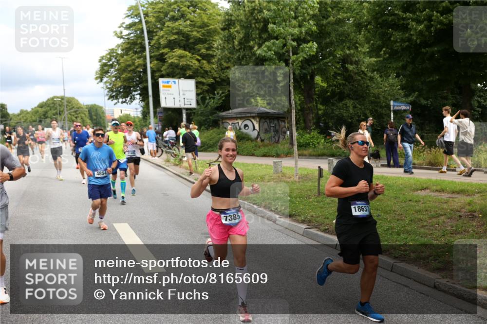 29.06.2025 - hella hamburg halbmarathon Yannick Fuchs http://msf.ph/oto/8165609 29.06.2025 10:40:16 20KM 1569, 1600, 1759, 1920, 2048, 2138, 2189, 2270, 2590, 2707, 3056, 3186, 3477, 4277, 4345, 4854, 6071, 6290, 6460, 6532, 6711, 7385, 7450, 8269, 8577, 8668, 9585, 10792, 10796, 11094, 11495, 11773, 11936, 12084, 12277, 13525, 14062, 14200, 14228, 14385, 14462, 14764, 14804, 14911, 15563, 15741, 16513, 16624, 17499, 17674, 17835, 18081, 18346, 18637, 18878 meine-sportfotos.de