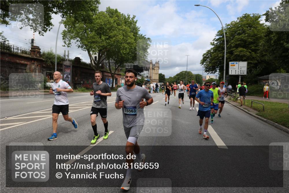 29.06.2025 - hella hamburg halbmarathon Yannick Fuchs http://msf.ph/oto/8165659 29.06.2025 10:40:17 20KM 1569, 1600, 1759, 1920, 2048, 2138, 2189, 2590, 2707, 3056, 3186, 3477, 4345, 4854, 6071, 6290, 6460, 6532, 6711, 7385, 7450, 7961, 8269, 8577, 8668, 9585, 10792, 10796, 11094, 11125, 11495, 11773, 11936, 12084, 12277, 13525, 14062, 14200, 14228, 14385, 14462, 14804, 14911, 15563, 15741, 16513, 16624, 17499, 17674, 17835, 18081, 18637, 18878 meine-sportfotos.de