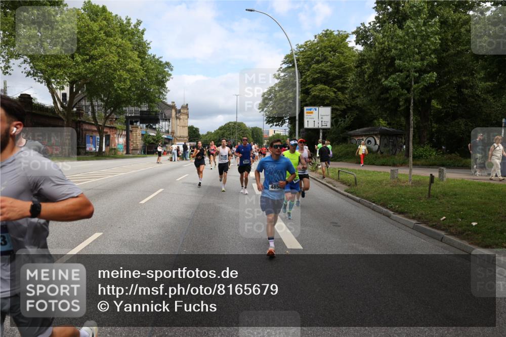 29.06.2025 - hella hamburg halbmarathon Yannick Fuchs http://msf.ph/oto/8165679 29.06.2025 10:40:17 20KM 1569, 1600, 1759, 1920, 2048, 2138, 2189, 2590, 2707, 3056, 3186, 3477, 4345, 4854, 6071, 6290, 6460, 6532, 6711, 7385, 7450, 7961, 8269, 8577, 8668, 9585, 10792, 10796, 11094, 11125, 11495, 11773, 11936, 12084, 12277, 13525, 14062, 14200, 14228, 14385, 14462, 14804, 14911, 15563, 15741, 16513, 16624, 17499, 17674, 17835, 18081, 18637, 18878 meine-sportfotos.de