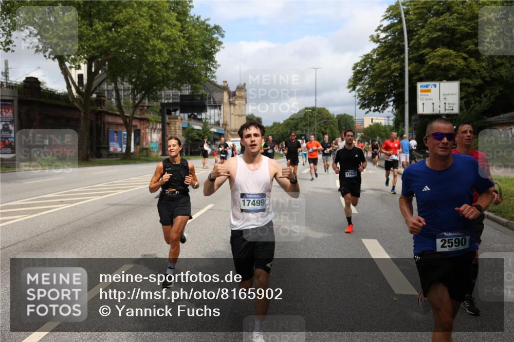 29.06.2025 - hella hamburg halbmarathon Yannick Fuchs http://msf.ph/oto/8165902 29.06.2025 10:40:19 20KM 1569, 1600, 1759, 1920, 2048, 2138, 2189, 2590, 3056, 3477, 4345, 4854, 6071, 6290, 6460, 6532, 6711, 7385, 7450, 7961, 8269, 8577, 8668, 9585, 10792, 10796, 11094, 11125, 11495, 11773, 11936, 12084, 12277, 13525, 14062, 14200, 14228, 14462, 14804, 14911, 15563, 15741, 16624, 17499, 17674, 17835, 18081, 18637 meine-sportfotos.de