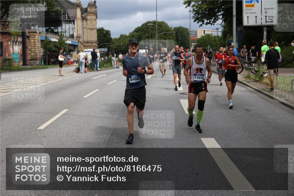 29.06.2025 - hella hamburg halbmarathon Yannick Fuchs http://msf.ph/oto/8166475 29.06.2025 10:40:28 20KM 1569, 1600, 1759, 1920, 2048, 2138, 2189, 2842, 3477, 4345, 4949, 6388, 6460, 6532, 6700, 6711, 7961, 8269, 8577, 8668, 10792, 10796, 11094, 11125, 11491, 11773, 11936, 12084, 12277, 13525, 13630, 14062, 14200, 14228, 14462, 14804, 14911, 15741, 16286, 17190, 17332, 17892, 19128 meine-sportfotos.de