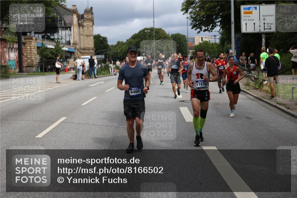29.06.2025 - hella hamburg halbmarathon Yannick Fuchs http://msf.ph/oto/8166502 29.06.2025 10:40:28 20KM 1569, 1600, 1759, 1920, 2048, 2138, 2189, 2842, 3477, 4345, 4949, 6388, 6460, 6532, 6700, 6711, 7961, 8269, 8577, 8668, 10792, 10796, 11094, 11125, 11491, 11773, 11936, 12084, 12277, 13525, 13630, 14062, 14200, 14228, 14462, 14804, 14911, 15741, 16286, 17190, 17332, 17892, 19128 meine-sportfotos.de