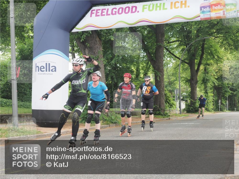 29.06.2025 - hella hamburg halbmarathon KatJ http://msf.ph/oto/8166523 29.06.2025 09:15:49 Zwischen KM18-KM19  meine-sportfotos.de