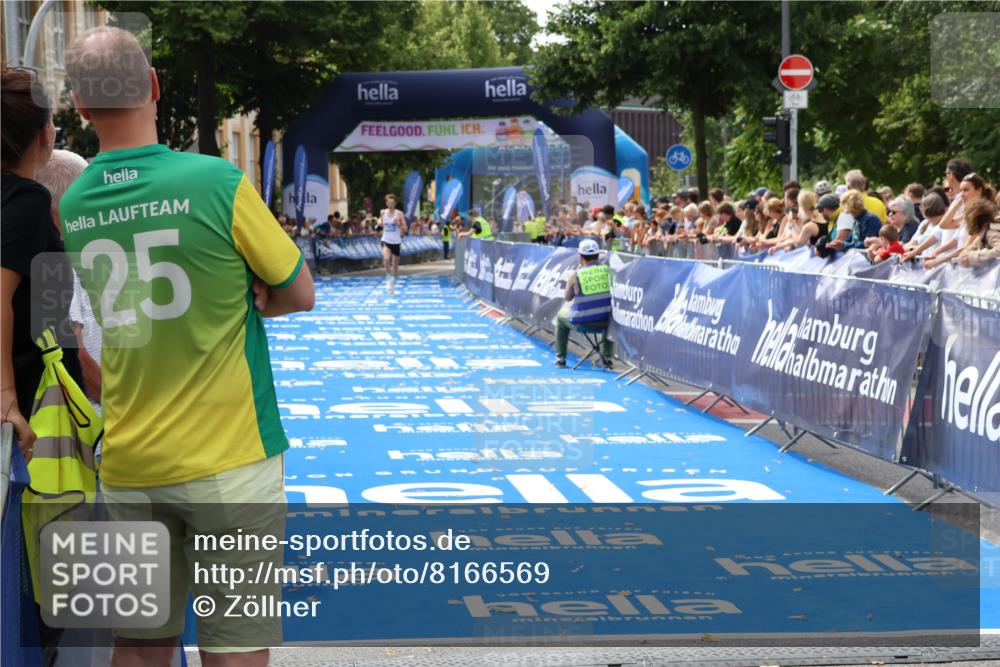 29.06.2025 - hella hamburg halbmarathon Zöllner http://msf.ph/oto/8166569 29.06.2025 10:15:31 Ziel 12673 meine-sportfotos.de