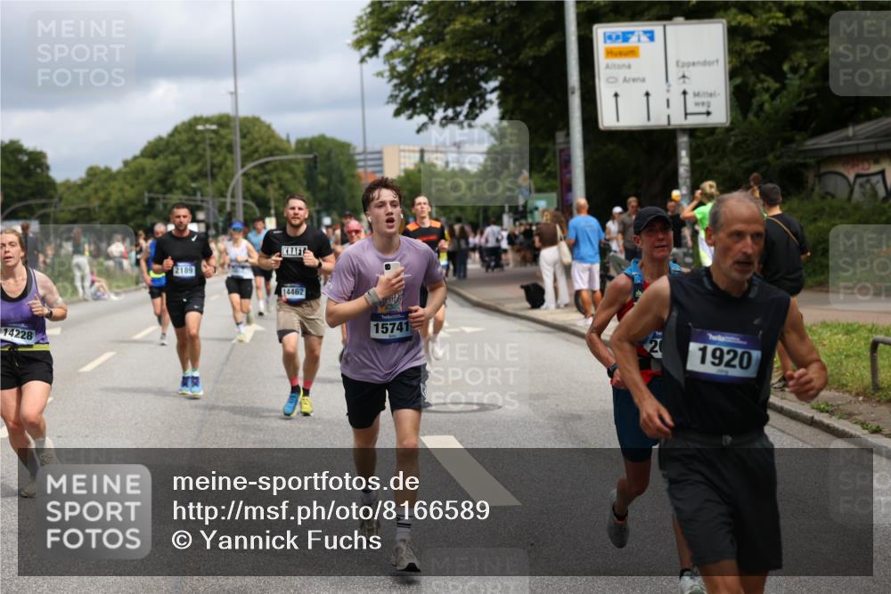 29.06.2025 - hella hamburg halbmarathon Yannick Fuchs http://msf.ph/oto/8166589 29.06.2025 10:40:31 20KM 1139, 1569, 1600, 1759, 1920, 2048, 2138, 2189, 2842, 4345, 4949, 6388, 6460, 6532, 6691, 6700, 6711, 7335, 7961, 8269, 8577, 8668, 11094, 11125, 11491, 11773, 11936, 12277, 12579, 13630, 13782, 14062, 14200, 14228, 14262, 14462, 14804, 15133, 15741, 16286, 17190, 17332, 17492, 17892, 19128 meine-sportfotos.de