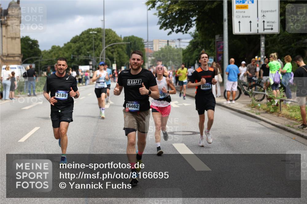 29.06.2025 - hella hamburg halbmarathon Yannick Fuchs http://msf.ph/oto/8166695 29.06.2025 10:40:33 20KM 1139, 1600, 1759, 1920, 2048, 2189, 2842, 3087, 4237, 4345, 4949, 6388, 6460, 6532, 6691, 6700, 7335, 7961, 8269, 8577, 8668, 11094, 11125, 11491, 11773, 11936, 12171, 12269, 12579, 13630, 13782, 14062, 14200, 14228, 14262, 14462, 14722, 14804, 15133, 15206, 15741, 15900, 16127, 16286, 17008, 17190, 17332, 17492, 17892, 19128 meine-sportfotos.de
