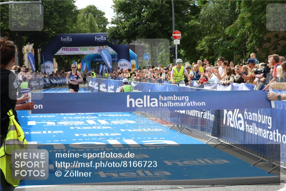 29.06.2025 - hella hamburg halbmarathon Zöllner http://msf.ph/oto/8166723 29.06.2025 10:16:14 Ziel 50 meine-sportfotos.de