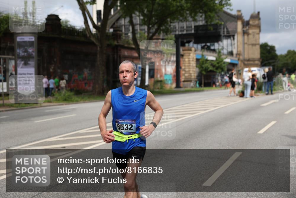 29.06.2025 - hella hamburg halbmarathon Yannick Fuchs http://msf.ph/oto/8166835 29.06.2025 10:40:36 20KM 1139, 1600, 1759, 1920, 2048, 2189, 2842, 3087, 4237, 4497, 4949, 6388, 6532, 6691, 6700, 7335, 7961, 8269, 8577, 8668, 9529, 11094, 11125, 11185, 11491, 11773, 12171, 12269, 12579, 12891, 13630, 13782, 14062, 14200, 14228, 14262, 14462, 14722, 14804, 15133, 15149, 15157, 15206, 15741, 15900, 16127, 16286, 17008, 17190, 17281, 17332, 17492, 17892, 18118, 19128 meine-sportfotos.de