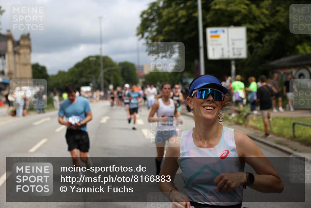 29.06.2025 - hella hamburg halbmarathon Yannick Fuchs http://msf.ph/oto/8166883 29.06.2025 10:40:37 20KM 1139, 1759, 1920, 2048, 2189, 2842, 3087, 4237, 4497, 4949, 6388, 6532, 6691, 6700, 7335, 7961, 8142, 8269, 8482, 8577, 8668, 8981, 9232, 9529, 11094, 11125, 11185, 11491, 12171, 12269, 12579, 12891, 13630, 13782, 14062, 14228, 14262, 14462, 14722, 14804, 15133, 15149, 15157, 15206, 15900, 16127, 16286, 17008, 17190, 17281, 17332, 17492, 17892, 18118, 19128 meine-sportfotos.de