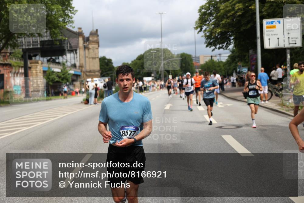 29.06.2025 - hella hamburg halbmarathon Yannick Fuchs http://msf.ph/oto/8166921 29.06.2025 10:40:38 20KM 1139, 1759, 2048, 2189, 2842, 3087, 4237, 4497, 4949, 6388, 6421, 6532, 6691, 6700, 7335, 7961, 8142, 8269, 8482, 8577, 8668, 8981, 9232, 9529, 9786, 11094, 11125, 11185, 11491, 12171, 12269, 12579, 12891, 13630, 13698, 13782, 14062, 14228, 14262, 14462, 14722, 14804, 15133, 15149, 15157, 15206, 15900, 16127, 16286, 17008, 17190, 17281, 17332, 17492, 17892, 18118, 19128 meine-sportfotos.de