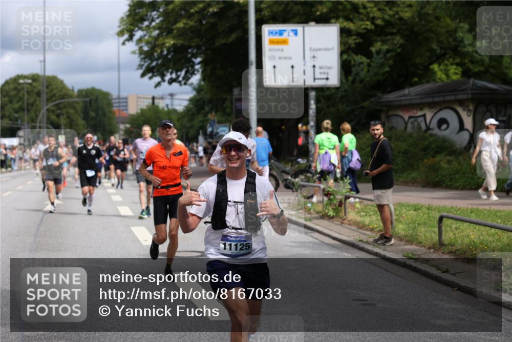 29.06.2025 - hella hamburg halbmarathon Yannick Fuchs http://msf.ph/oto/8167033 29.06.2025 10:40:42 20KM 1139, 1759, 2842, 3087, 4091, 4237, 4497, 4949, 5459, 6388, 6421, 6691, 6700, 6978, 7335, 7961, 8142, 8482, 8577, 8981, 9232, 9386, 9529, 9786, 11094, 11125, 11185, 11491, 12171, 12269, 12579, 12651, 12891, 13630, 13698, 13782, 13940, 14045, 14262, 14541, 14722, 14804, 15133, 15149, 15157, 15206, 15900, 16127, 16286, 17008, 17190, 17281, 17332, 17461, 17492, 17892, 18118, 19128 meine-sportfotos.de
