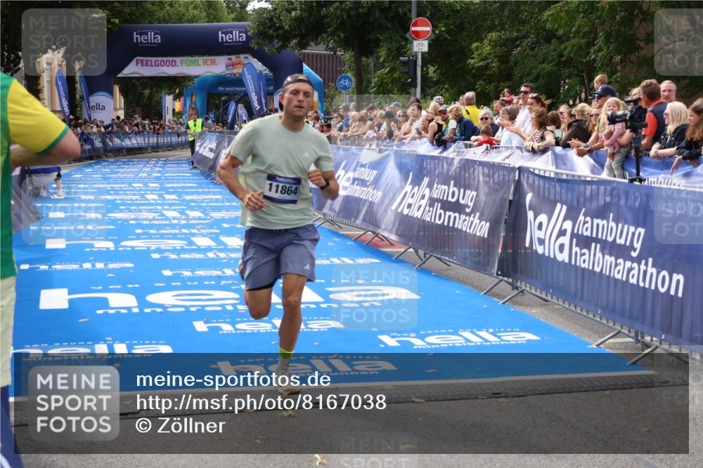 29.06.2025 - hella hamburg halbmarathon Zöllner http://msf.ph/oto/8167038 29.06.2025 10:16:43 Ziel 11864 meine-sportfotos.de