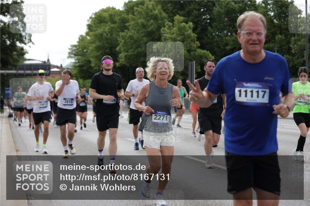 29.06.2025 - hella hamburg halbmarathon Jannik Wohlers http://msf.ph/oto/8167131 29.06.2025 10:20:59 Lombardsbrücke 1028, 1401, 2271, 2635, 2815, 2956, 3122, 3770, 3817, 3825, 3826, 4697, 4786, 5373, 5395, 5412, 5493, 6103, 6844, 7375, 7522, 7553, 7781, 8095, 8844, 9100, 9499, 9501, 9532, 9624, 10374, 10921, 11117, 11610, 11775, 12018, 12368, 13093, 13584, 14118, 14499, 14519, 14664, 14809, 14819, 15267, 15387, 15404, 15603, 15752, 15869, 16107, 16586, 16600, 17341, 17799, 17961, 17969, 18170, 18378, 18809, 19012 meine-sportfotos.de