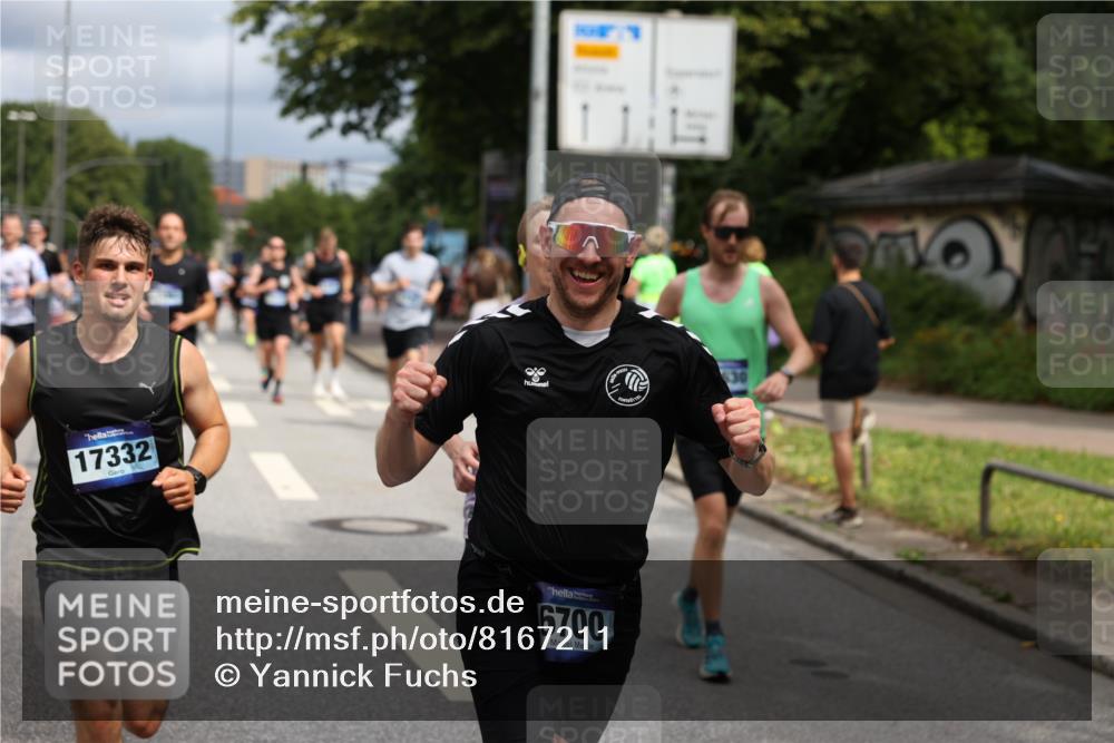 29.06.2025 - hella hamburg halbmarathon Yannick Fuchs http://msf.ph/oto/8167211 29.06.2025 10:40:46 20KM 1139, 1759, 2842, 3087, 4091, 4237, 4497, 4949, 5459, 6388, 6421, 6691, 6700, 6978, 7335, 7961, 8023, 8142, 8482, 8981, 9232, 9386, 9529, 9786, 9794, 11125, 11185, 11491, 12171, 12269, 12579, 12651, 12891, 13630, 13698, 13782, 13940, 14045, 14262, 14541, 14722, 15133, 15149, 15157, 15206, 15684, 15900, 16081, 16127, 16286, 17008, 17190, 17281, 17332, 17353, 17461, 17492, 17865, 17892, 18118, 19128 meine-sportfotos.de