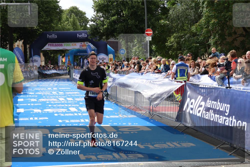 29.06.2025 - hella hamburg halbmarathon Zöllner http://msf.ph/oto/8167244 29.06.2025 10:17:27 Ziel 18694 meine-sportfotos.de