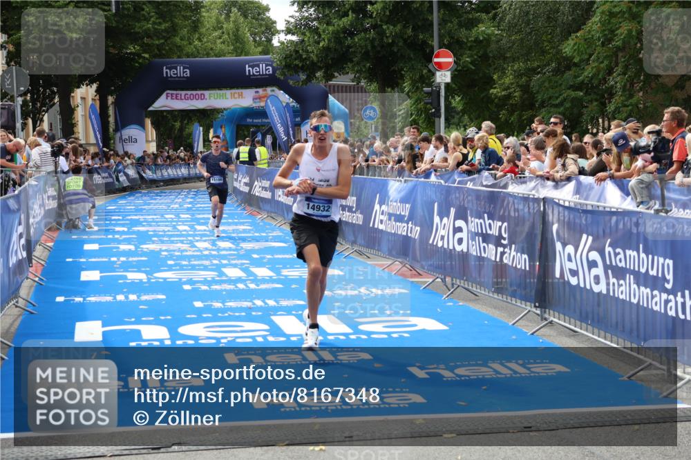29.06.2025 - hella hamburg halbmarathon Zöllner http://msf.ph/oto/8167348 29.06.2025 10:17:58 Ziel 14932, 15166 meine-sportfotos.de
