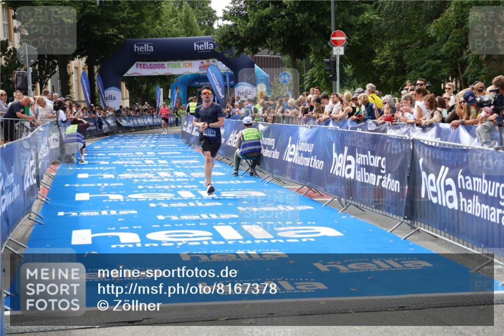 29.06.2025 - hella hamburg halbmarathon Zöllner http://msf.ph/oto/8167378 29.06.2025 10:18:00 Ziel 15166, 19072 meine-sportfotos.de