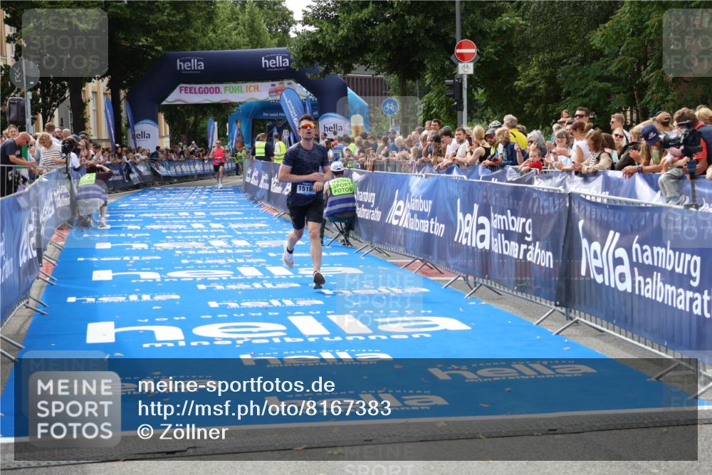 29.06.2025 - hella hamburg halbmarathon Zöllner http://msf.ph/oto/8167383 29.06.2025 10:18:00 Ziel 15166, 19072 meine-sportfotos.de
