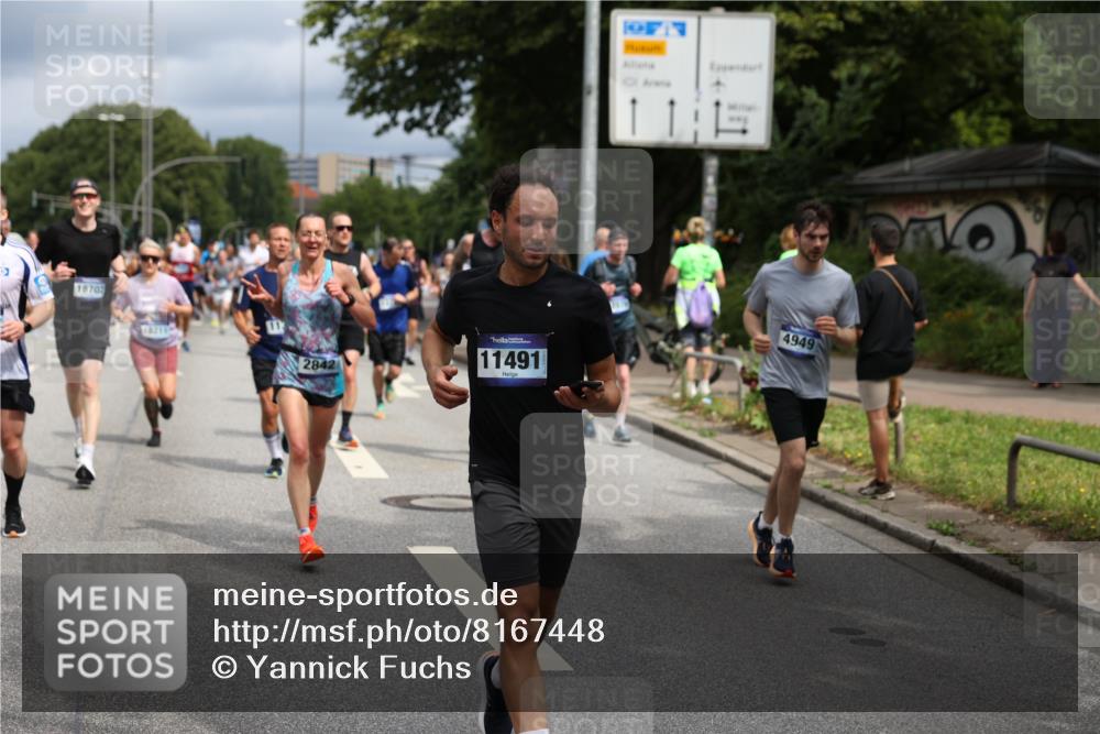 29.06.2025 - hella hamburg halbmarathon Yannick Fuchs http://msf.ph/oto/8167448 29.06.2025 10:40:49 20KM 1139, 2222, 2842, 3087, 4091, 4237, 4497, 4949, 5459, 6373, 6388, 6421, 6691, 6700, 6978, 7335, 8023, 8142, 8482, 8981, 9232, 9386, 9529, 9786, 9794, 11185, 11491, 12171, 12269, 12579, 12651, 12891, 13630, 13698, 13728, 13782, 13940, 14045, 14262, 14541, 14722, 15133, 15149, 15157, 15206, 15684, 15900, 16081, 16127, 16136, 16286, 16466, 16475, 17008, 17190, 17281, 17332, 17353, 17461, 17492, 17669, 17865, 17892, 18118, 19128 meine-sportfotos.de
