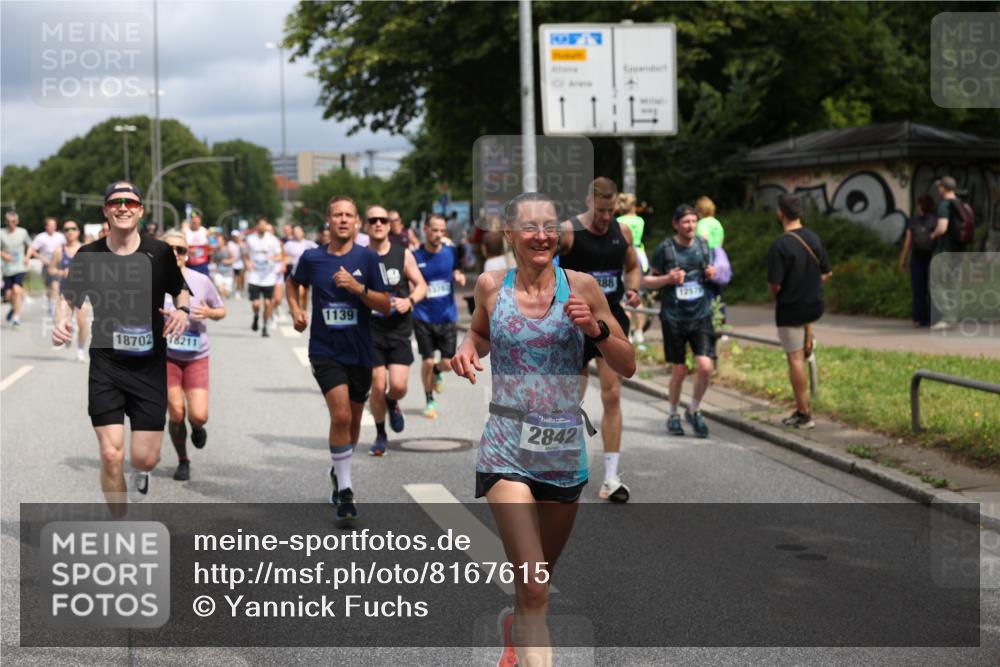 29.06.2025 - hella hamburg halbmarathon Yannick Fuchs http://msf.ph/oto/8167615 29.06.2025 10:40:50 20KM 1139, 2222, 2842, 3087, 4091, 4237, 4497, 4949, 5459, 6373, 6388, 6421, 6691, 6700, 6978, 7335, 8023, 8142, 8482, 8981, 9232, 9386, 9529, 9786, 9794, 11185, 11491, 12171, 12269, 12579, 12651, 12891, 13630, 13698, 13728, 13782, 13940, 14045, 14262, 14541, 14722, 15133, 15149, 15157, 15206, 15684, 15900, 16081, 16127, 16136, 16286, 16466, 16475, 17008, 17190, 17281, 17332, 17353, 17461, 17492, 17669, 17865, 17892, 18118, 19128 meine-sportfotos.de