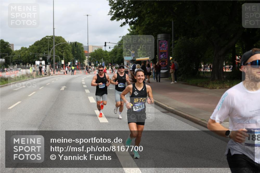 29.06.2025 - hella hamburg halbmarathon Yannick Fuchs http://msf.ph/oto/8167700 29.06.2025 10:23:03 20KM 1122, 3075, 4678, 5367, 7651, 8731, 10106, 13383, 14757, 15576, 16377, 17354, 18567, 18832 meine-sportfotos.de