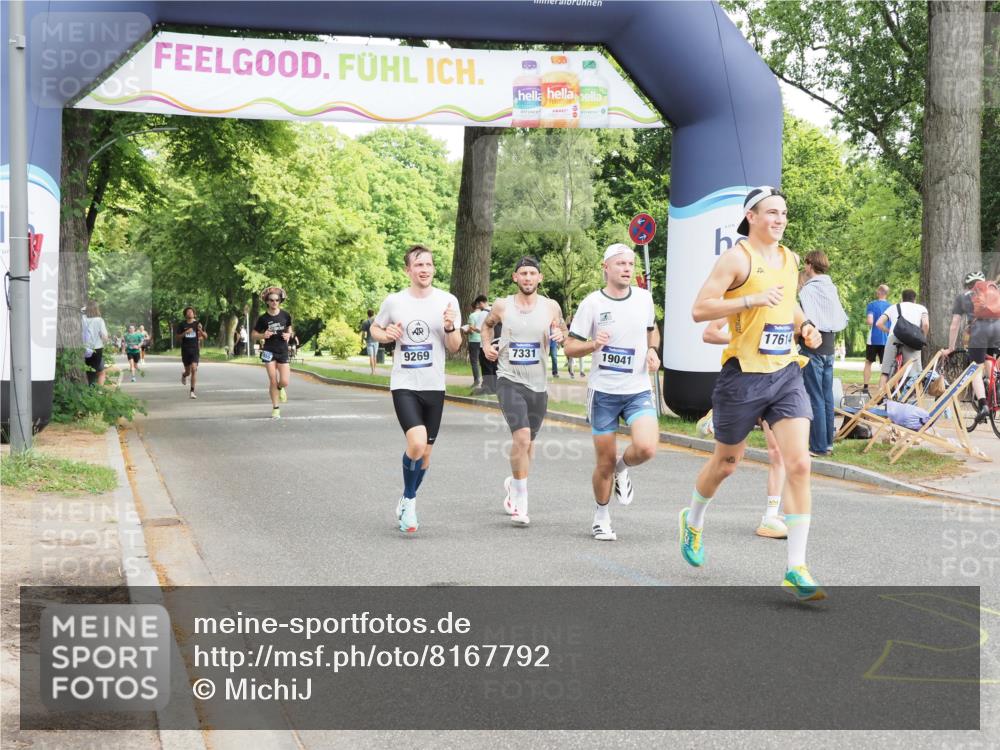 29.06.2025 - hella hamburg halbmarathon MichiJ http://msf.ph/oto/8167792 29.06.2025 10:14:30 Zwischen KM18-KM19 7331, 12360, 14753, 18569, 19041 meine-sportfotos.de