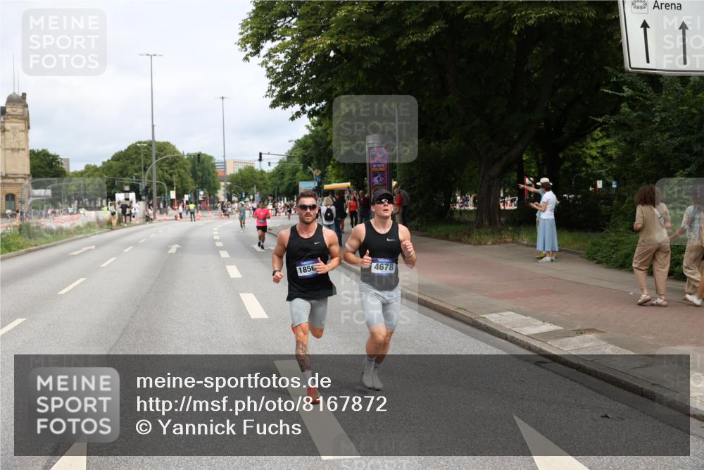 29.06.2025 - hella hamburg halbmarathon Yannick Fuchs http://msf.ph/oto/8167872 29.06.2025 10:23:04 20KM 1122, 3075, 4678, 5367, 7651, 8731, 10106, 12529, 13383, 15576, 16377, 17354, 18567, 18832 meine-sportfotos.de