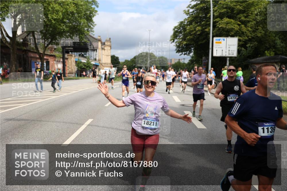 29.06.2025 - hella hamburg halbmarathon Yannick Fuchs http://msf.ph/oto/8167880 29.06.2025 10:40:52 20KM 1139, 2222, 2842, 3087, 4091, 4237, 4497, 4949, 5459, 6373, 6388, 6421, 6691, 6700, 6978, 7335, 8023, 8142, 8482, 8981, 9232, 9386, 9529, 9786, 9794, 11185, 11491, 12171, 12269, 12579, 12651, 12891, 13630, 13698, 13728, 13782, 13940, 14045, 14262, 14449, 14541, 14722, 15133, 15149, 15157, 15206, 15684, 15900, 16081, 16127, 16136, 16286, 16466, 16475, 17008, 17281, 17353, 17461, 17492, 17669, 17865, 17892, 18118 meine-sportfotos.de