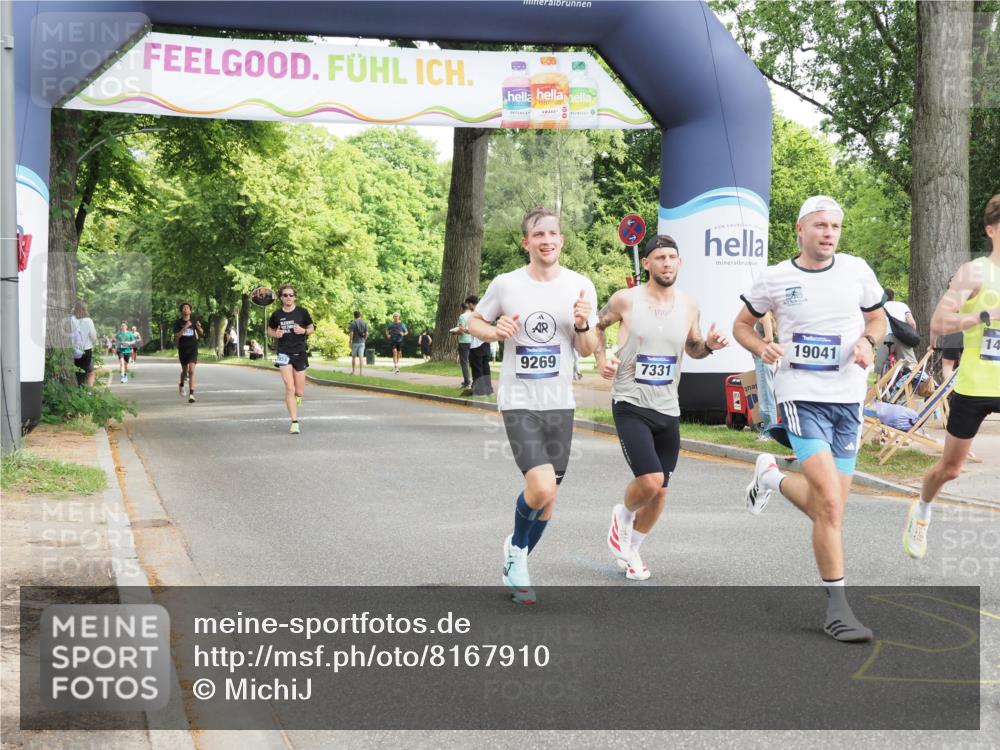 29.06.2025 - hella hamburg halbmarathon MichiJ http://msf.ph/oto/8167910 29.06.2025 10:14:31 Zwischen KM18-KM19 7331, 9269, 12360, 14753, 17614, 18569, 19041 meine-sportfotos.de