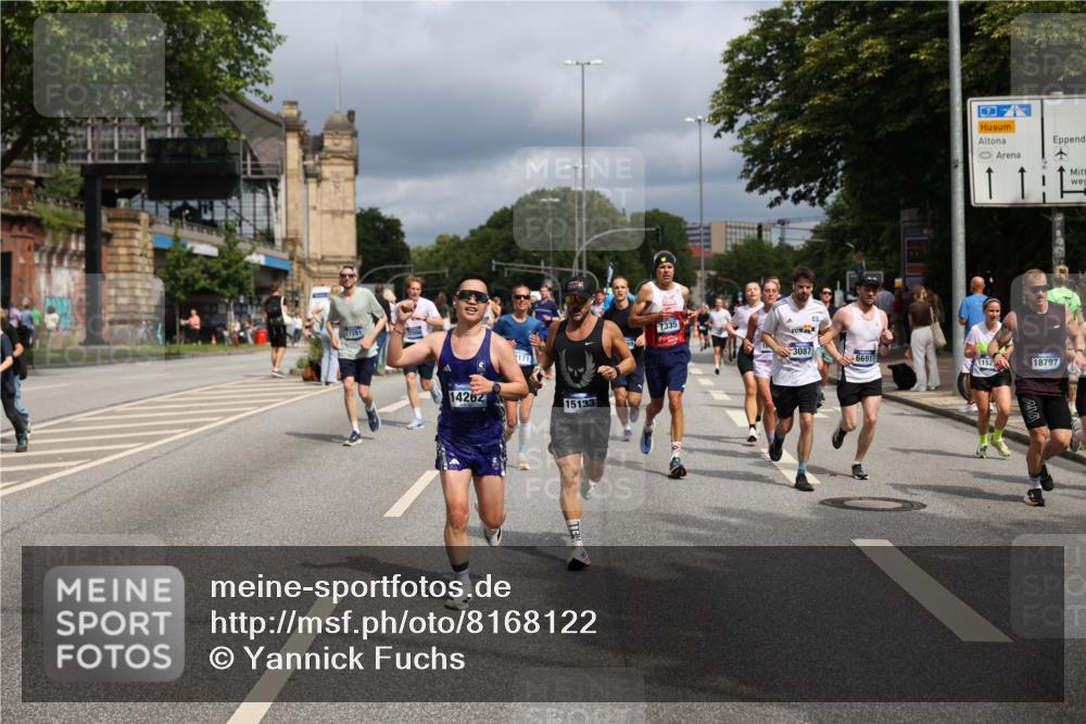 29.06.2025 - hella hamburg halbmarathon Yannick Fuchs http://msf.ph/oto/8168122 29.06.2025 10:40:54 20KM 1139, 2222, 2842, 3087, 4091, 4237, 4497, 4949, 5459, 6373, 6388, 6421, 6691, 6978, 7335, 8023, 8142, 8482, 8981, 9232, 9386, 9497, 9529, 9786, 9794, 10208, 10211, 11185, 11491, 11858, 12171, 12269, 12579, 12651, 12808, 12891, 13554, 13698, 13728, 13782, 13940, 14045, 14262, 14449, 14541, 14722, 15026, 15133, 15149, 15157, 15206, 15684, 15900, 16081, 16127, 16136, 16286, 16466, 16475, 17008, 17281, 17353, 17461, 17492, 17669, 17865, 17892, 18118 meine-sportfotos.de