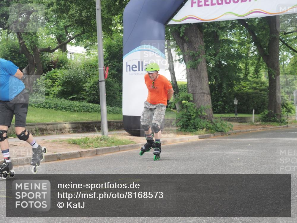 29.06.2025 - hella hamburg halbmarathon KatJ http://msf.ph/oto/8168573 29.06.2025 09:17:03 Zwischen KM18-KM19  meine-sportfotos.de