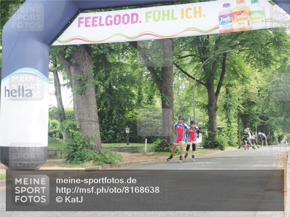 29.06.2025 - hella hamburg halbmarathon KatJ http://msf.ph/oto/8168638 29.06.2025 09:17:14 Zwischen KM18-KM19  meine-sportfotos.de