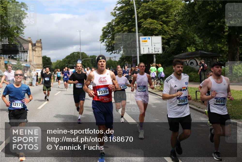 29.06.2025 - hella hamburg halbmarathon Yannick Fuchs http://msf.ph/oto/8168670 29.06.2025 10:40:56 20KM 1139, 2222, 2623, 2842, 3087, 4091, 4237, 4497, 4949, 5459, 6373, 6388, 6421, 6691, 6978, 7335, 8023, 8142, 8482, 8981, 9232, 9386, 9497, 9529, 9786, 9794, 10208, 10211, 11077, 11185, 11491, 11858, 12171, 12269, 12579, 12651, 12808, 12891, 13554, 13698, 13728, 13782, 13940, 14045, 14262, 14415, 14449, 14541, 14722, 15026, 15133, 15149, 15157, 15206, 15611, 15684, 15900, 16081, 16127, 16136, 16466, 16475, 17008, 17281, 17353, 17461, 17492, 17669, 17865, 17892, 18118 meine-sportfotos.de