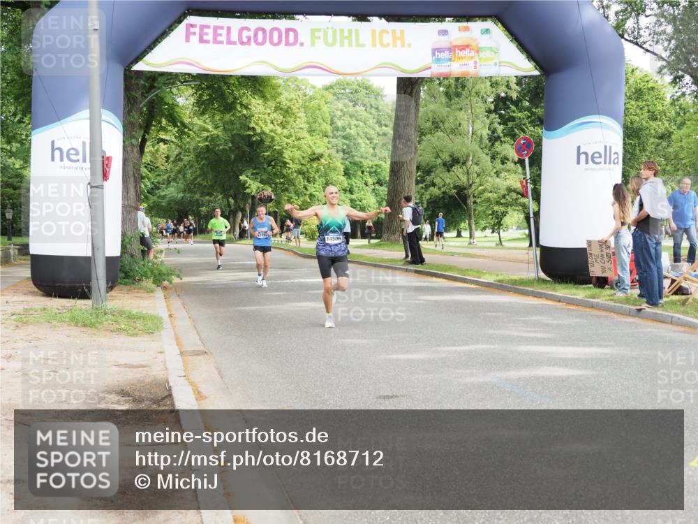 29.06.2025 - hella hamburg halbmarathon MichiJ http://msf.ph/oto/8168712 29.06.2025 10:14:44 Zwischen KM18-KM19 2892, 7142, 14506, 16361 meine-sportfotos.de
