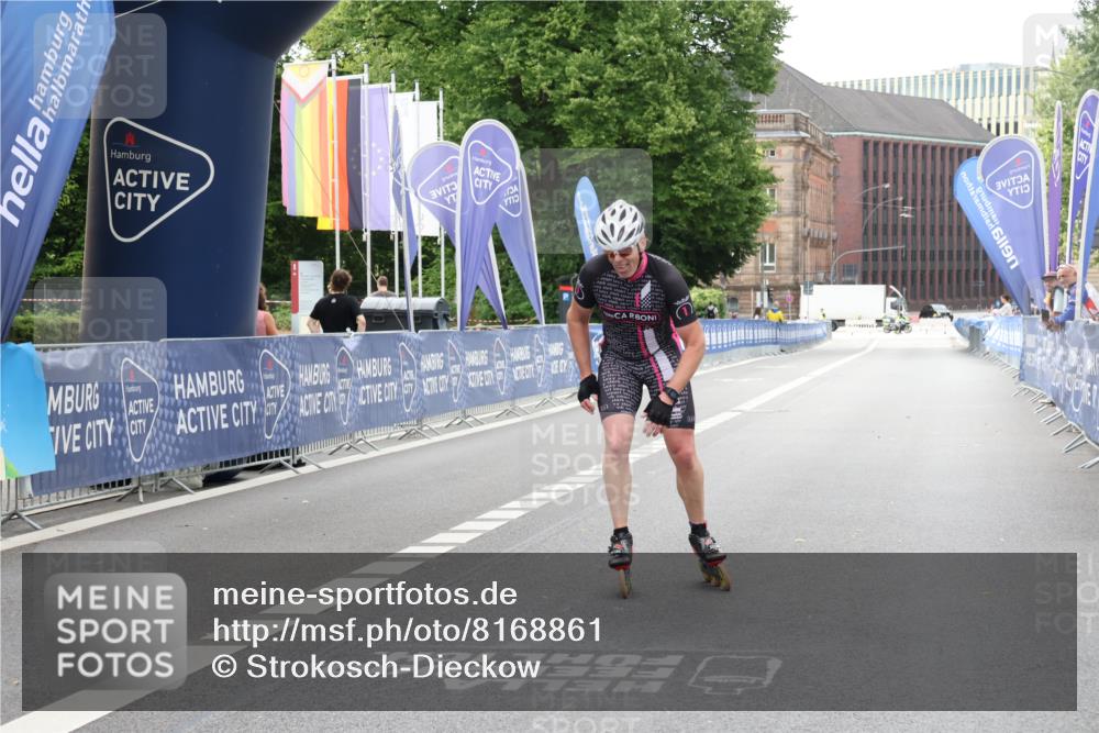 29.06.2025 - hella hamburg halbmarathon Strokosch-Dieckow http://msf.ph/oto/8168861 29.06.2025 09:07:30 Ziel 20477 meine-sportfotos.de