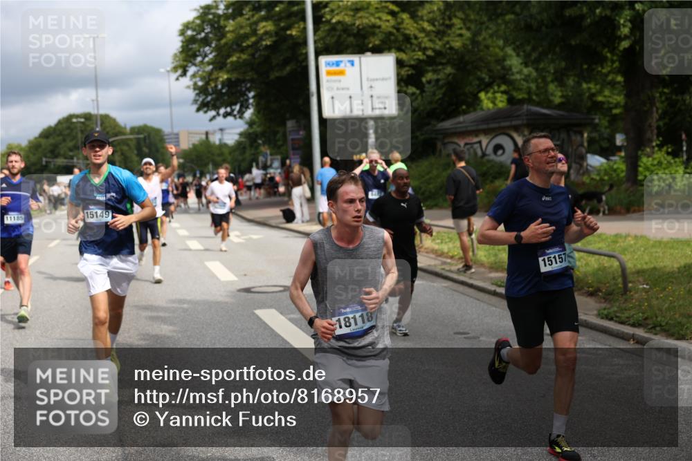 29.06.2025 - hella hamburg halbmarathon Yannick Fuchs http://msf.ph/oto/8168957 29.06.2025 10:40:59 20KM 1139, 2222, 2623, 3087, 4091, 4237, 4497, 5459, 6373, 6421, 6691, 6978, 7335, 8023, 8142, 8482, 8981, 9232, 9386, 9497, 9529, 9786, 9794, 10208, 10211, 11077, 11185, 11858, 12171, 12269, 12579, 12651, 12808, 12891, 13554, 13698, 13728, 13782, 13940, 14045, 14262, 14415, 14449, 14541, 14722, 15026, 15133, 15149, 15157, 15206, 15611, 15684, 15900, 16081, 16127, 16136, 16466, 16475, 17008, 17281, 17353, 17461, 17492, 17669, 17865, 18118 meine-sportfotos.de