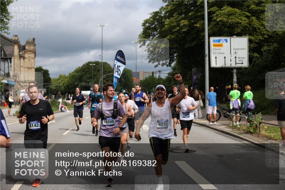 29.06.2025 - hella hamburg halbmarathon Yannick Fuchs http://msf.ph/oto/8169382 29.06.2025 10:41:01 20KM 1689, 2222, 2623, 3087, 4091, 4237, 4497, 5459, 5472, 6373, 6421, 6691, 6978, 7335, 8023, 8142, 8482, 8981, 9232, 9386, 9497, 9529, 9786, 9794, 10208, 10211, 11077, 11185, 11858, 12171, 12269, 12579, 12651, 12808, 12891, 13554, 13698, 13728, 13940, 14045, 14415, 14449, 14541, 14722, 15026, 15149, 15157, 15206, 15611, 15684, 15900, 16081, 16127, 16136, 16466, 16475, 17008, 17281, 17353, 17461, 17492, 17669, 17865, 18118 meine-sportfotos.de