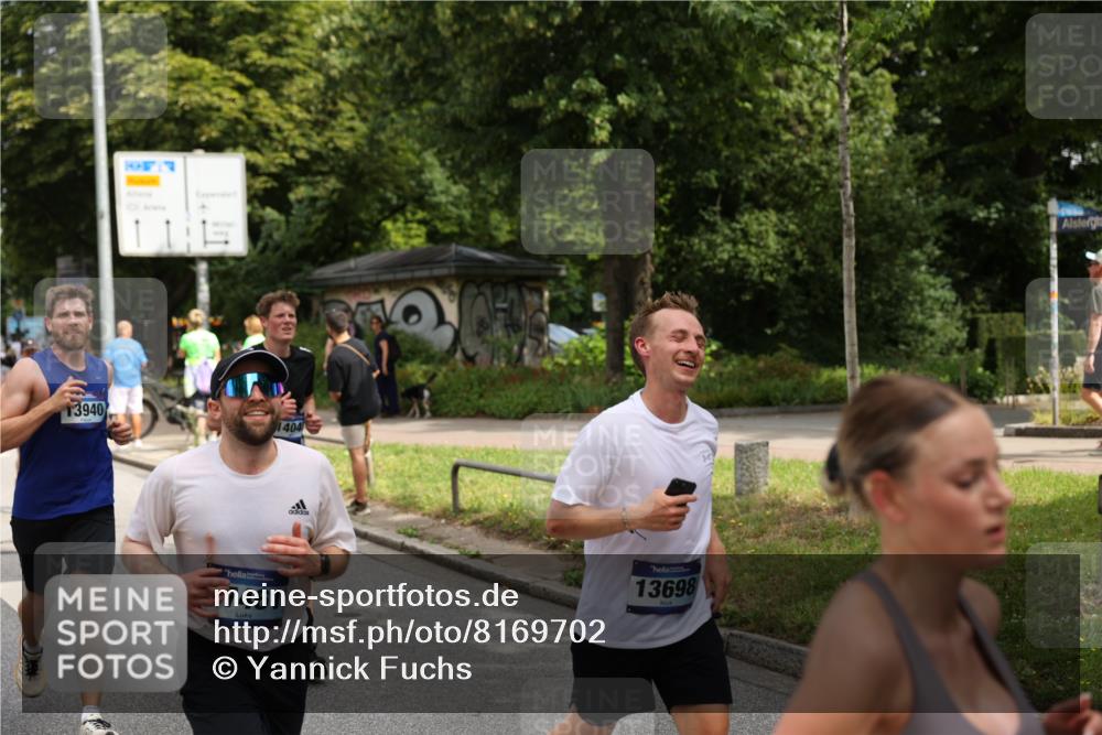 29.06.2025 - hella hamburg halbmarathon Yannick Fuchs http://msf.ph/oto/8169702 29.06.2025 10:41:03 20KM 1689, 2222, 2623, 4091, 4237, 4497, 5459, 5472, 6373, 6421, 6978, 8023, 8142, 8482, 8981, 9232, 9386, 9497, 9529, 9786, 9794, 10208, 10211, 11077, 11185, 11858, 12269, 12651, 12808, 12891, 13554, 13698, 13728, 13940, 14045, 14415, 14449, 14541, 14594, 15026, 15149, 15157, 15206, 15611, 15684, 15825, 15900, 16081, 16136, 16466, 16475, 17008, 17281, 17353, 17461, 17669, 17718, 17865, 18118 meine-sportfotos.de