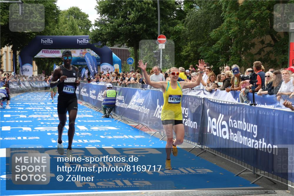 29.06.2025 - hella hamburg halbmarathon Zöllner http://msf.ph/oto/8169717 29.06.2025 10:20:59 Ziel 11210, 14766, 19075 meine-sportfotos.de