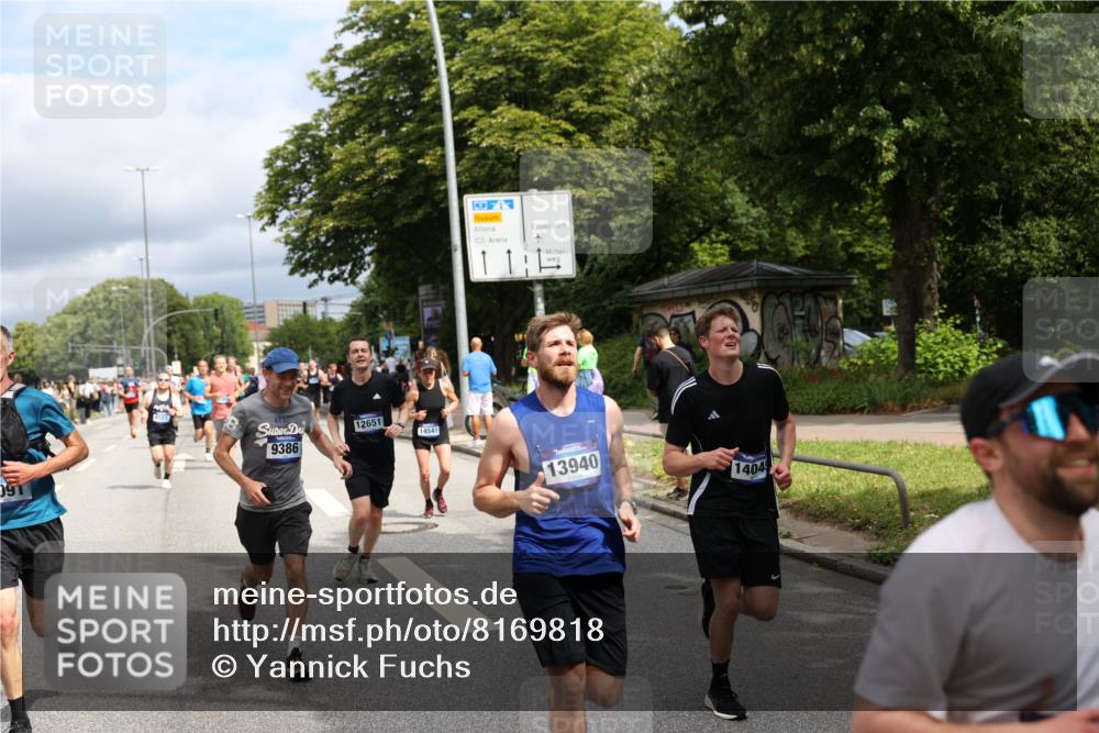 29.06.2025 - hella hamburg halbmarathon Yannick Fuchs http://msf.ph/oto/8169818 29.06.2025 10:41:04 20KM 1070, 1689, 1942, 2222, 2623, 4091, 4497, 5459, 5472, 6373, 6421, 6978, 8023, 8142, 8482, 8981, 9232, 9386, 9497, 9529, 9786, 9794, 10208, 10211, 11077, 11185, 11858, 12651, 12808, 12891, 13554, 13698, 13728, 13940, 14045, 14415, 14449, 14541, 14594, 15026, 15149, 15157, 15611, 15684, 15825, 16081, 16136, 16466, 16475, 17281, 17353, 17461, 17669, 17718, 17865, 18118 meine-sportfotos.de