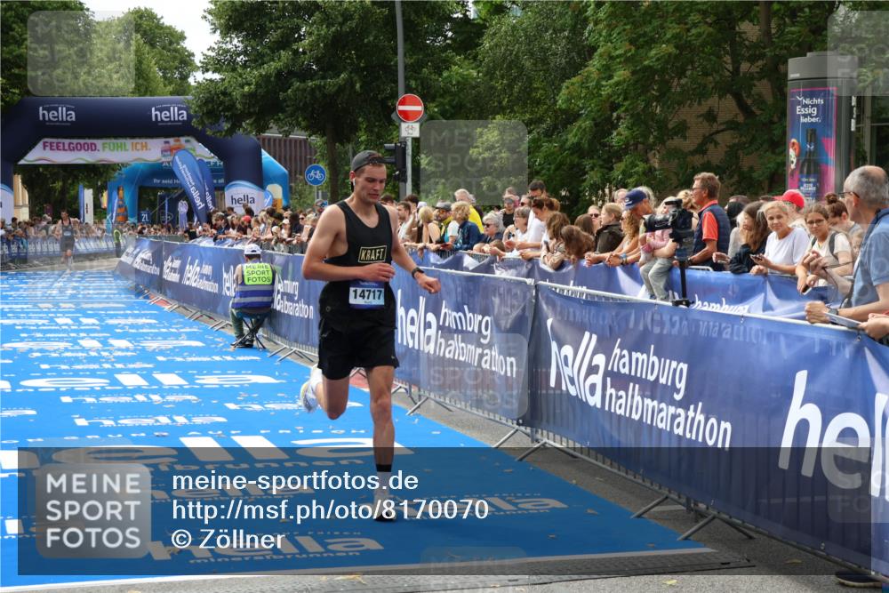 29.06.2025 - hella hamburg halbmarathon Zöllner http://msf.ph/oto/8170070 29.06.2025 10:21:15 Ziel 14717 meine-sportfotos.de
