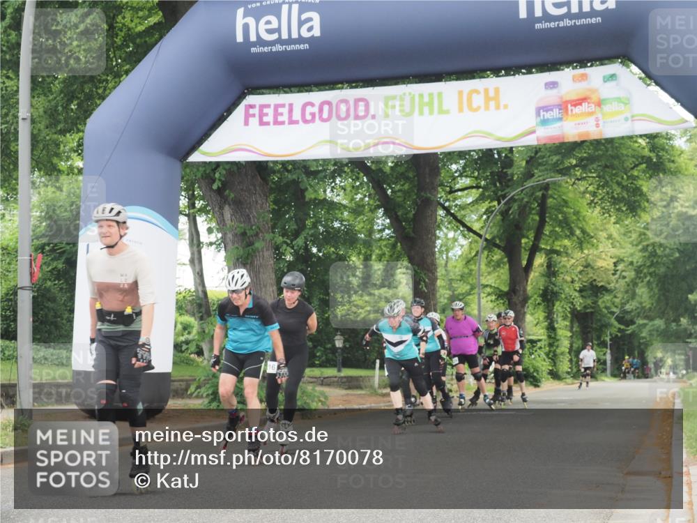 29.06.2025 - hella hamburg halbmarathon KatJ http://msf.ph/oto/8170078 29.06.2025 09:18:03 Zwischen KM18-KM19  meine-sportfotos.de