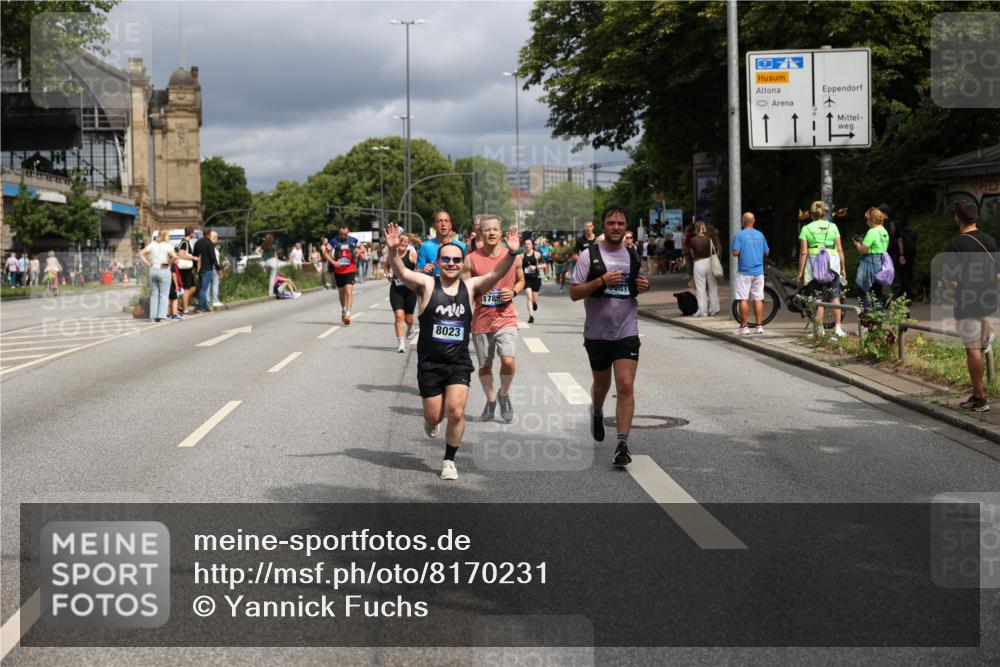 29.06.2025 - hella hamburg halbmarathon Yannick Fuchs http://msf.ph/oto/8170231 29.06.2025 10:41:06 20KM 1070, 1689, 1942, 2222, 2623, 3304, 4091, 4497, 5459, 5472, 6373, 6421, 6978, 7908, 8023, 8142, 8482, 8981, 9232, 9305, 9386, 9497, 9529, 9786, 9794, 10208, 10211, 11077, 11185, 11858, 12651, 12808, 13554, 13698, 13728, 13940, 14045, 14415, 14449, 14482, 14541, 14594, 15026, 15611, 15684, 15714, 15825, 16081, 16136, 16466, 16475, 17353, 17461, 17669, 17718, 17865 meine-sportfotos.de