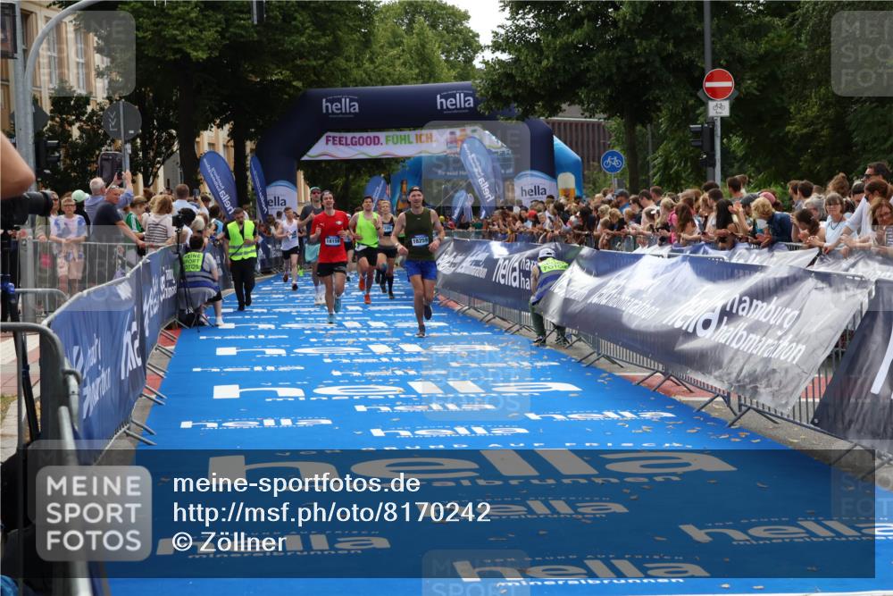 29.06.2025 - hella hamburg halbmarathon Zöllner http://msf.ph/oto/8170242 29.06.2025 10:36:04 Ziel 2399, 9313, 10477, 12168, 12488, 13419, 17217, 18156, 18259 meine-sportfotos.de