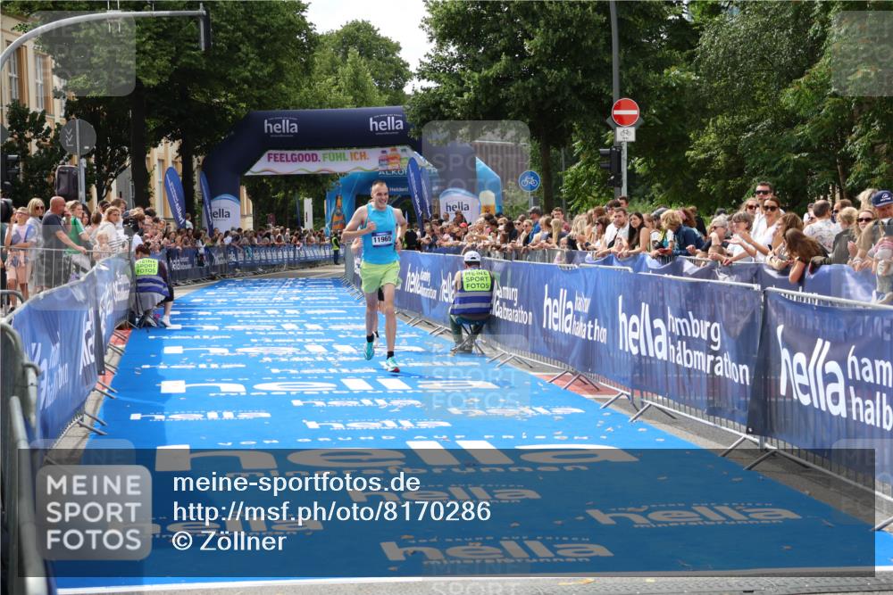 29.06.2025 - hella hamburg halbmarathon Zöllner http://msf.ph/oto/8170286 29.06.2025 10:21:43 Ziel 6559, 11965 meine-sportfotos.de