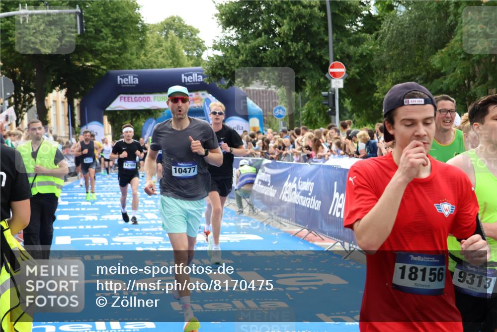 29.06.2025 - hella hamburg halbmarathon Zöllner http://msf.ph/oto/8170475 29.06.2025 10:36:10 Ziel 2399, 6032, 6990, 9313, 10477, 12168, 12447, 12488, 13419, 14875, 17078, 17217, 17691, 18156, 18600 meine-sportfotos.de