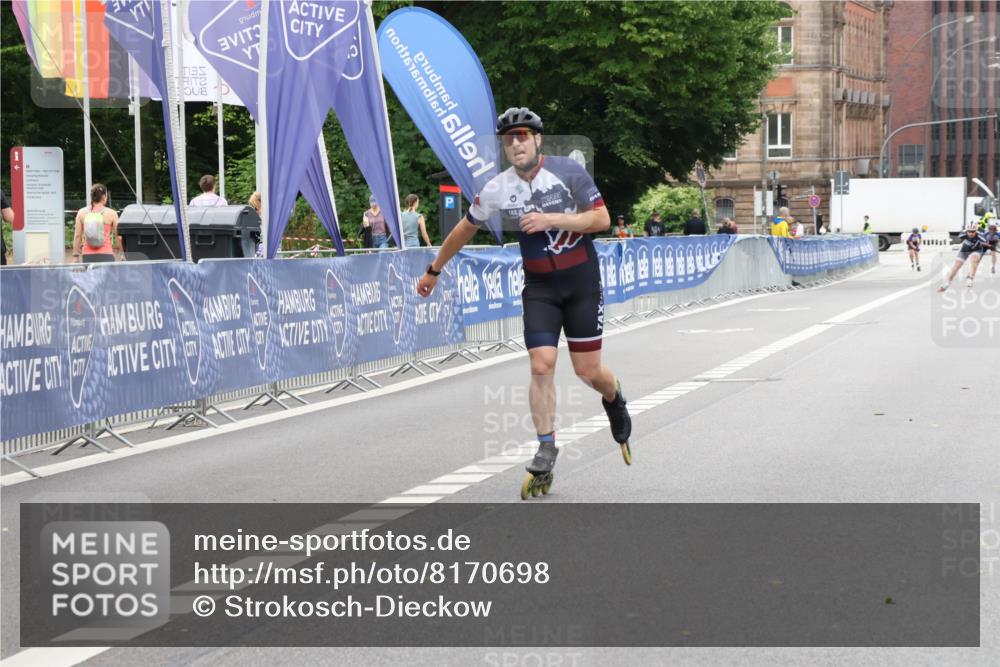 29.06.2025 - hella hamburg halbmarathon Strokosch-Dieckow http://msf.ph/oto/8170698 29.06.2025 09:09:33 Ziel 20242, 20386, 20425, 20440, 20450 meine-sportfotos.de