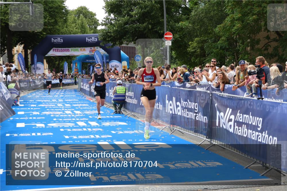 29.06.2025 - hella hamburg halbmarathon Zöllner http://msf.ph/oto/8170704 29.06.2025 10:22:08 Ziel 16068, 17886, 18693 meine-sportfotos.de
