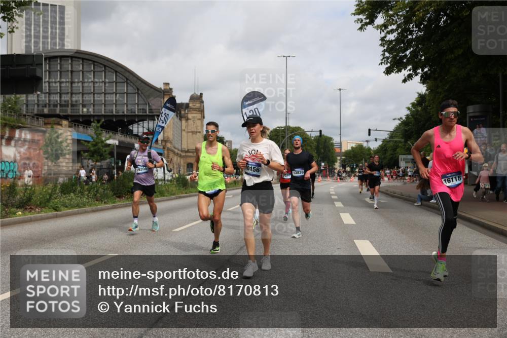 29.06.2025 - hella hamburg halbmarathon Yannick Fuchs http://msf.ph/oto/8170813 29.06.2025 10:24:34 20KM 2021, 2180, 3043, 6781, 7231, 7349, 9137, 9571, 10156, 10171, 10790, 12234, 12287, 12337, 13374, 13838, 14164, 14395, 15880, 16118, 16736, 16818, 17197, 18699, 18737, 18874, 19042, 19194, 19202, 19203, 19204 meine-sportfotos.de